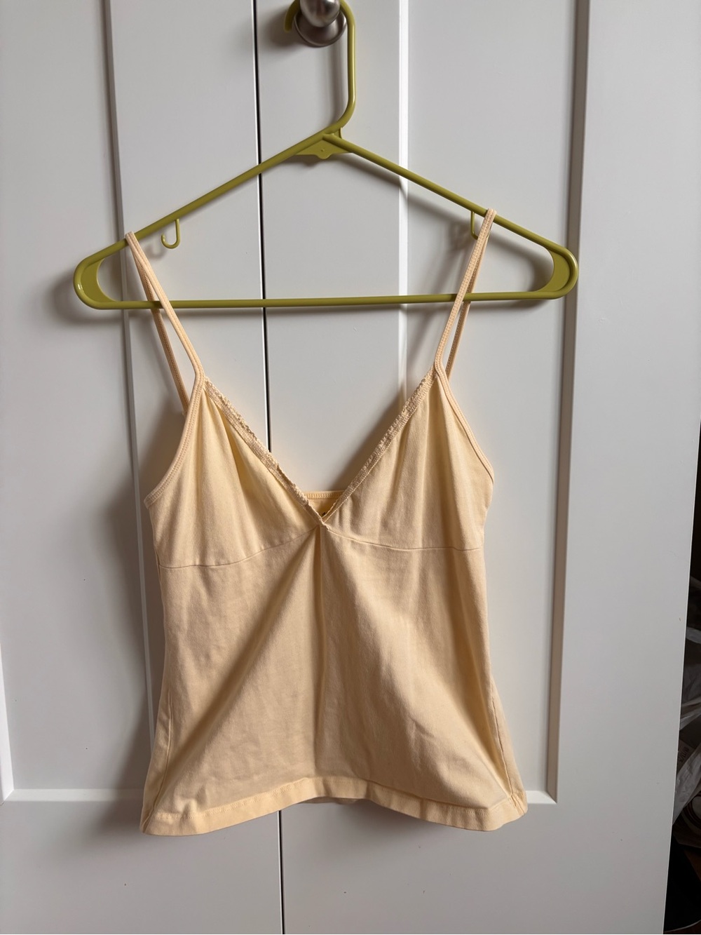 Brandy Melville Light Cream V-Neck Lace Trim Tank